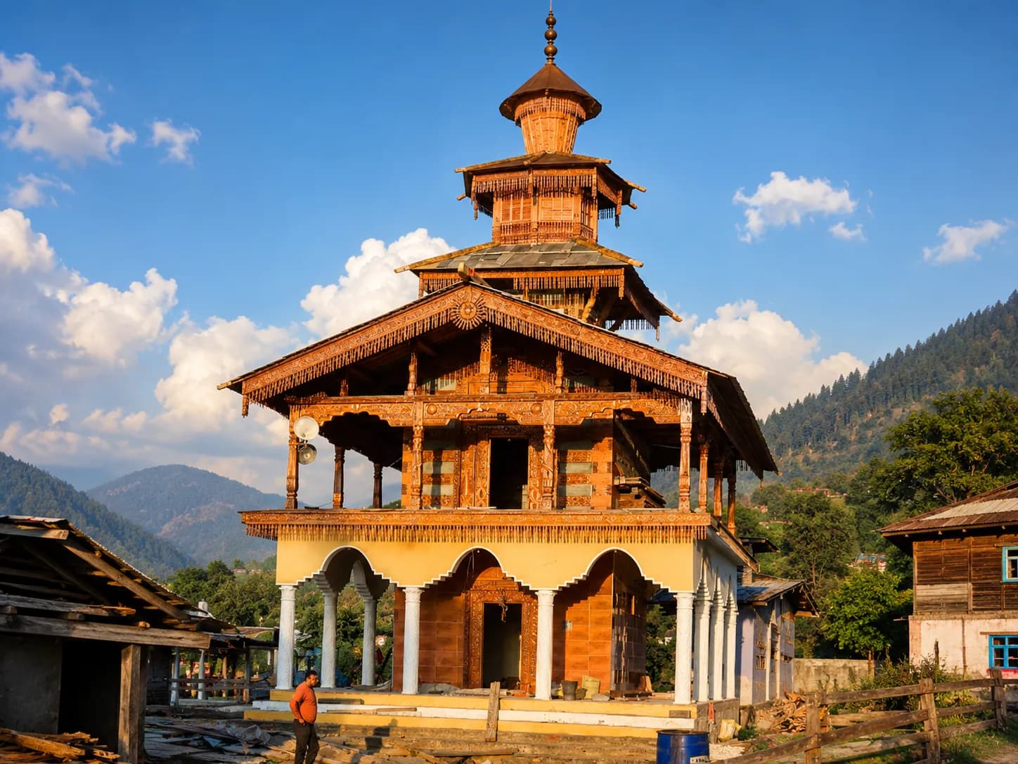 Hotel Himgiri Barkot